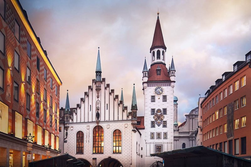 New-City-Hall-Rathaus-Marienplatz-Munich