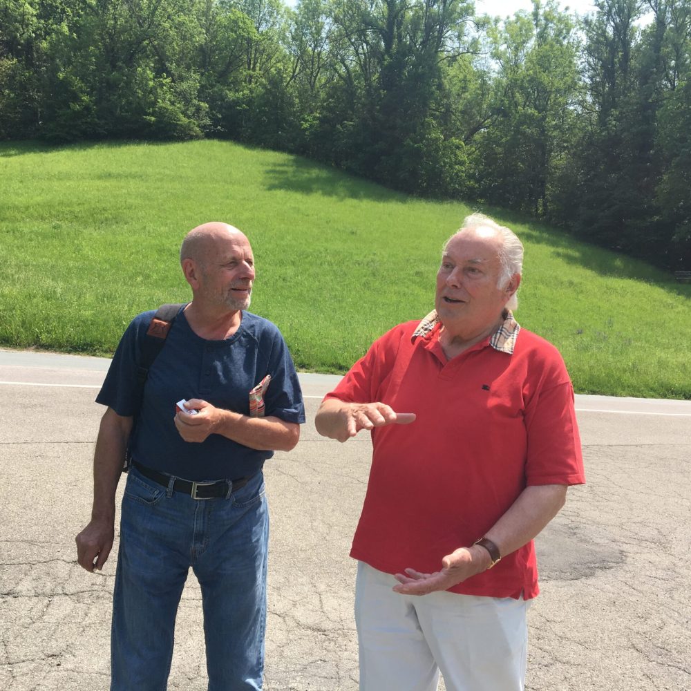 Gert Rausch and his mentor Heinrich Koch conversing on a country road